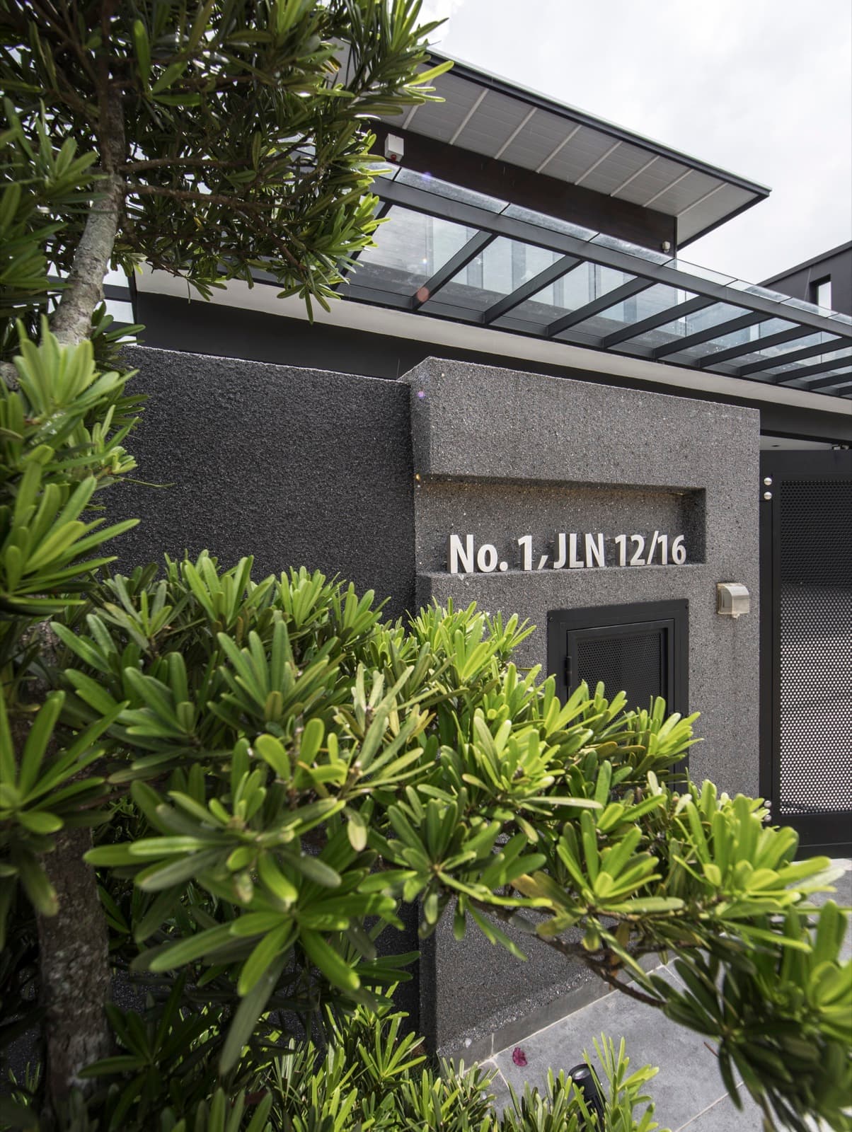 Dato Onn House — Landed House interior design & renovation by SPAZEHAUS in Johor Bahru, layout and flow