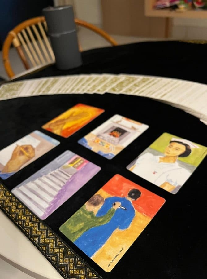 Leong Hui — Insight cards laid out for reflection