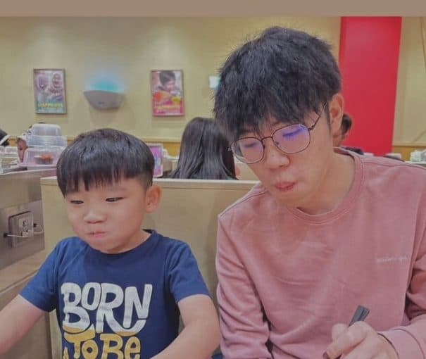Jackson Low — Time with his little one