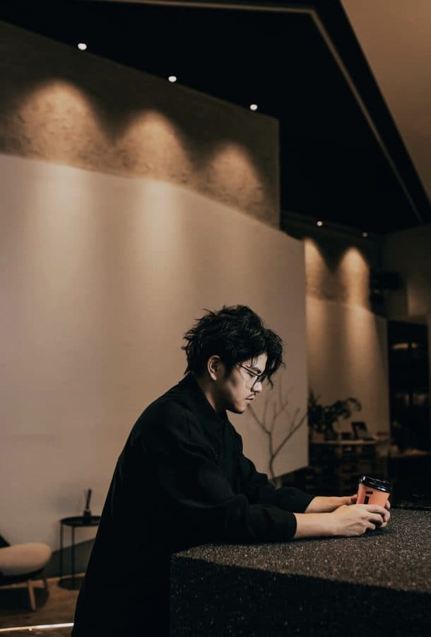 Vinson — Quiet studio hours