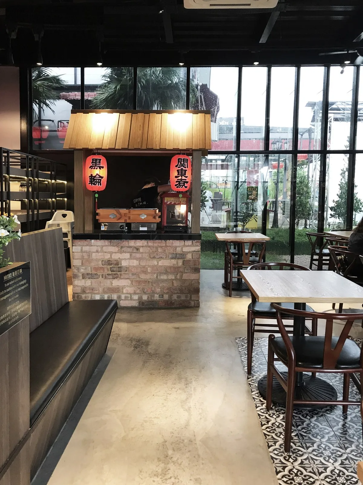 Master Hsu Restaurant — Taiwanese Restaurant interior design & renovation by SPAZEHAUS in Permas City, Johor Bahru, interior view