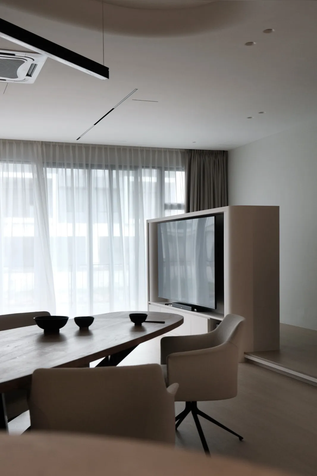 Senibong Cove Link House — Link House interior design & renovation by SPAZEHAUS in Senibong Cove, Johor Bahru, mood and ambience