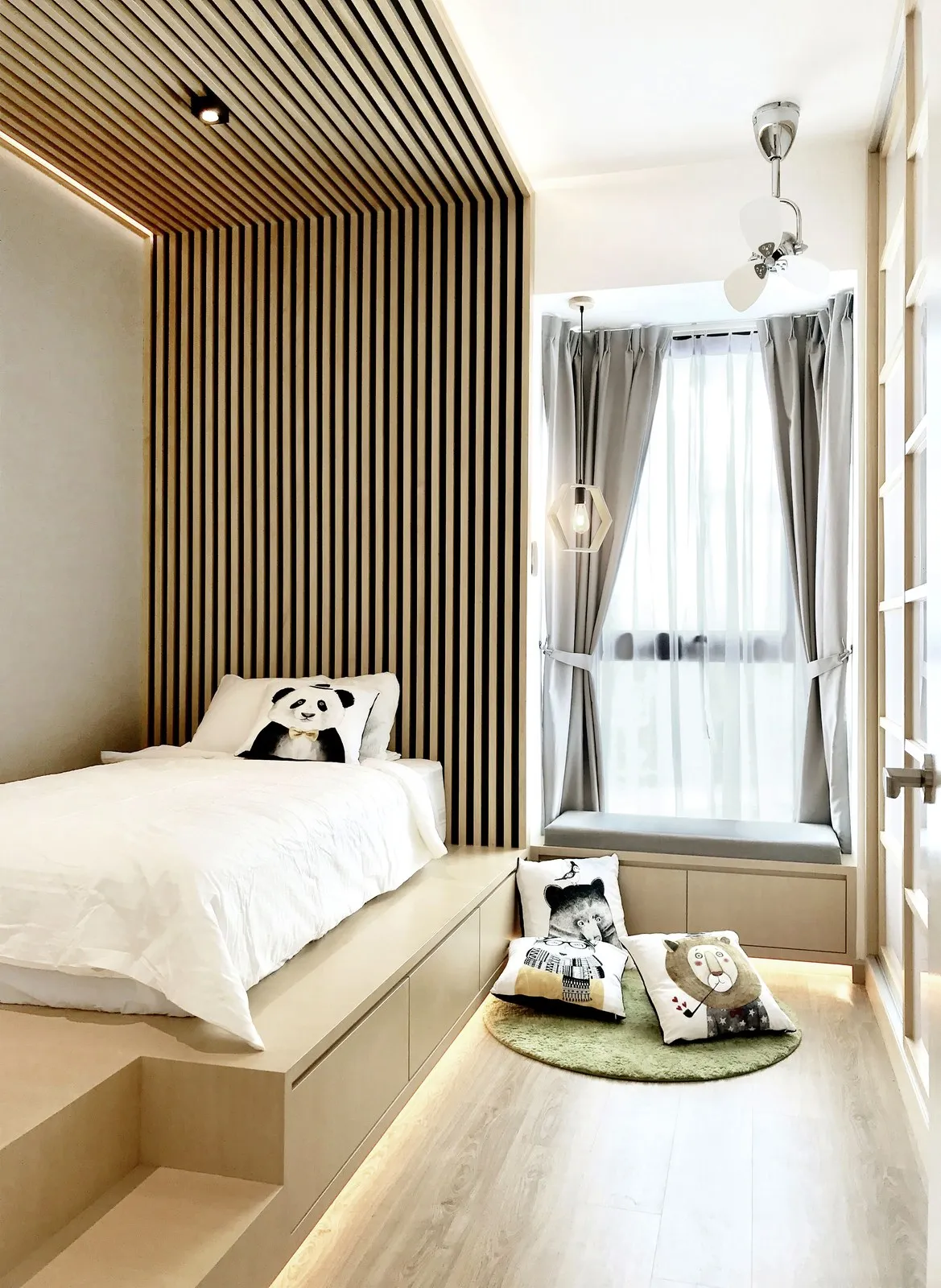 Southkey Condo — Condominium interior design & renovation by SPAZEHAUS in Southkey, Johor Bahru, mood and ambience
