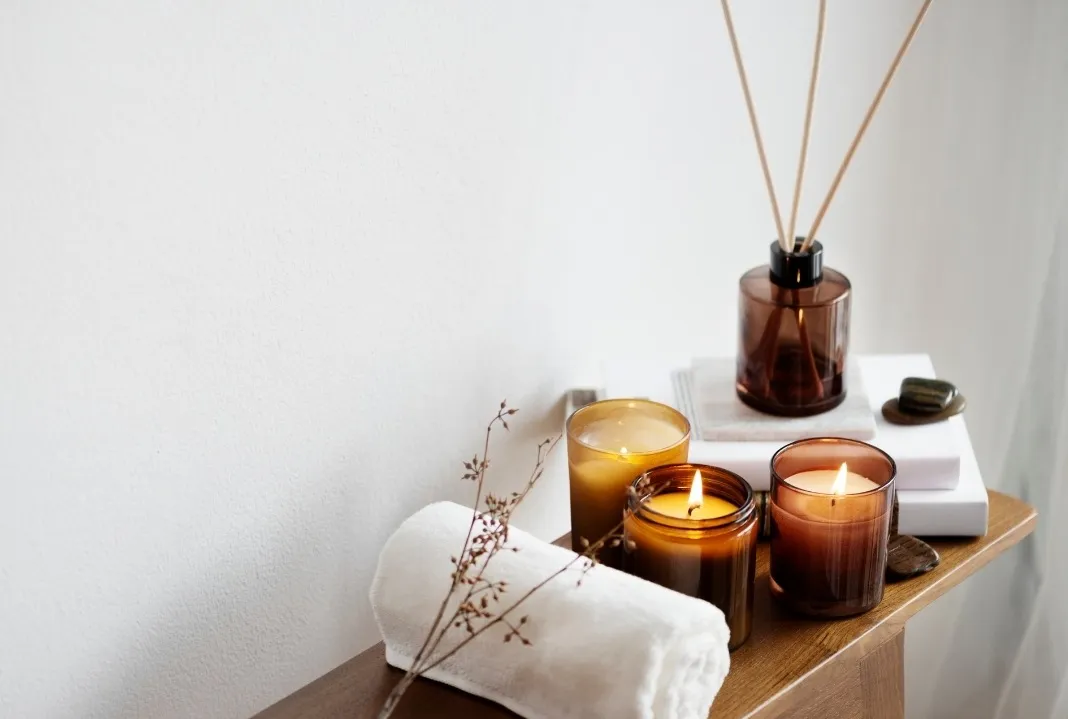 Aroma Diffuser, Natural Ventilation