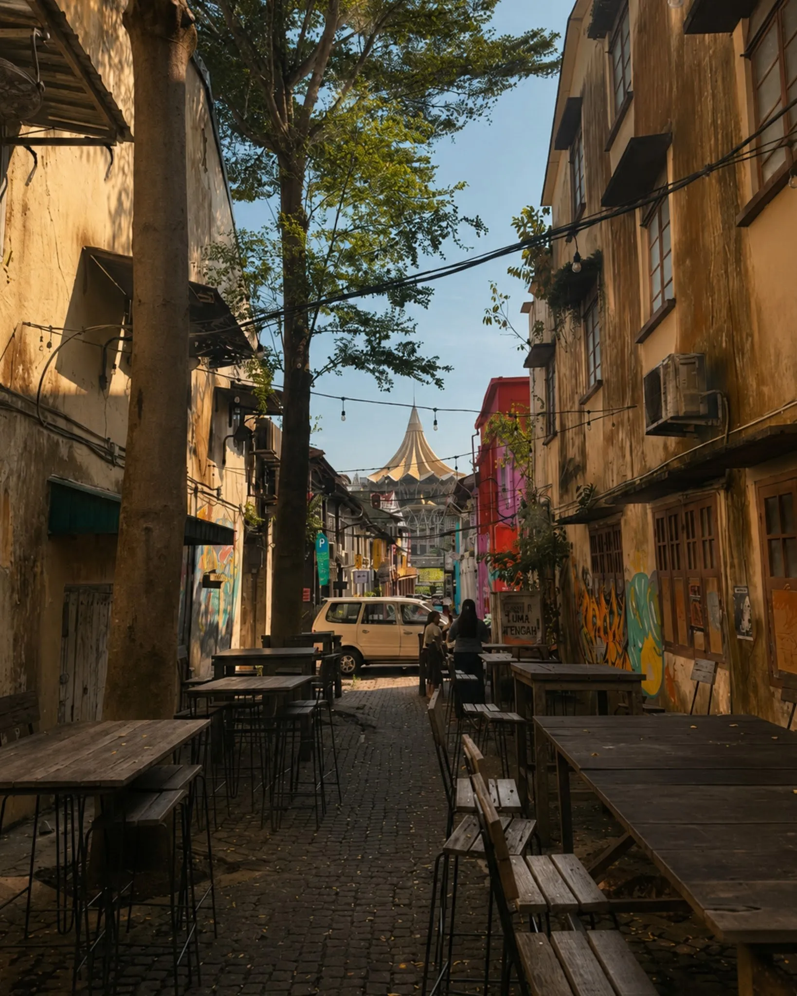 Exploring Hidden Streets